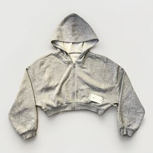 Urban Rebel Gray Cropped Zip Up Hoodie Sweatshirt Women’s Medium New with Tags